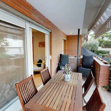 House Of Joy , Casa En 펜션 바니올레스