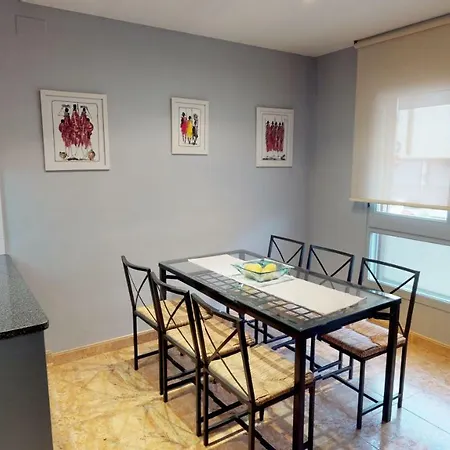 House Of Joy , Casa En